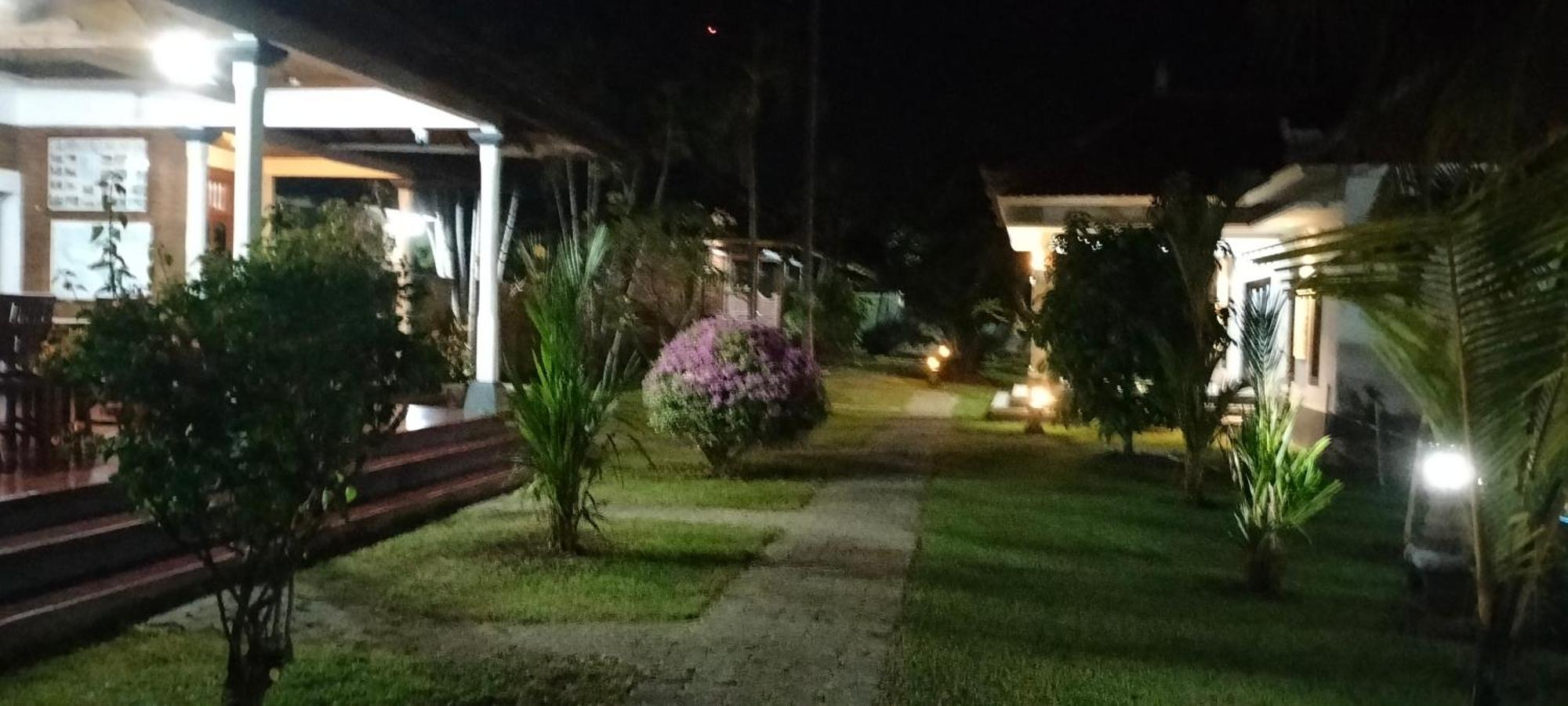 Bayumantra Bungalows Lovina Dış mekan fotoğraf