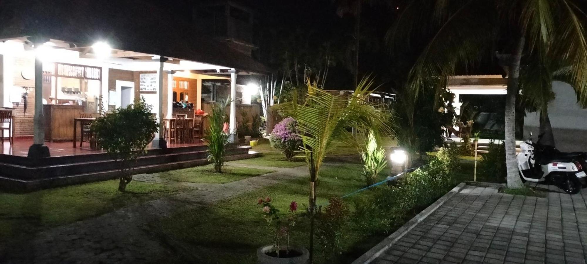 Bayumantra Bungalows Lovina Dış mekan fotoğraf