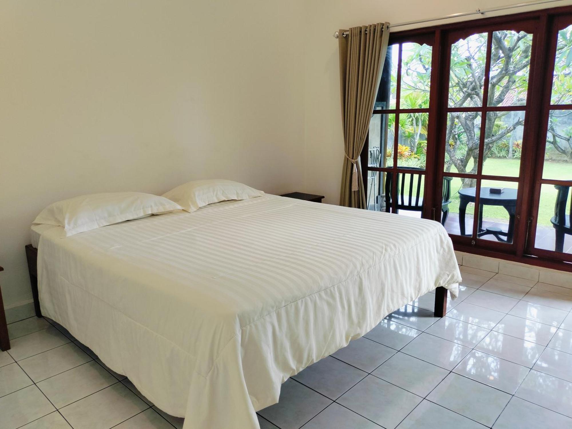 Bayumantra Bungalows Lovina Dış mekan fotoğraf